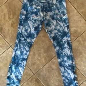 Lululemon Speed Tight III- EUC size 8
